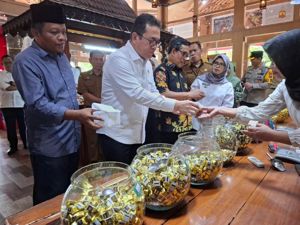 Mendag Apresiasi Kelezatan Olahan Kampung Coklat Blitar, Dorong Ekspor UMKM