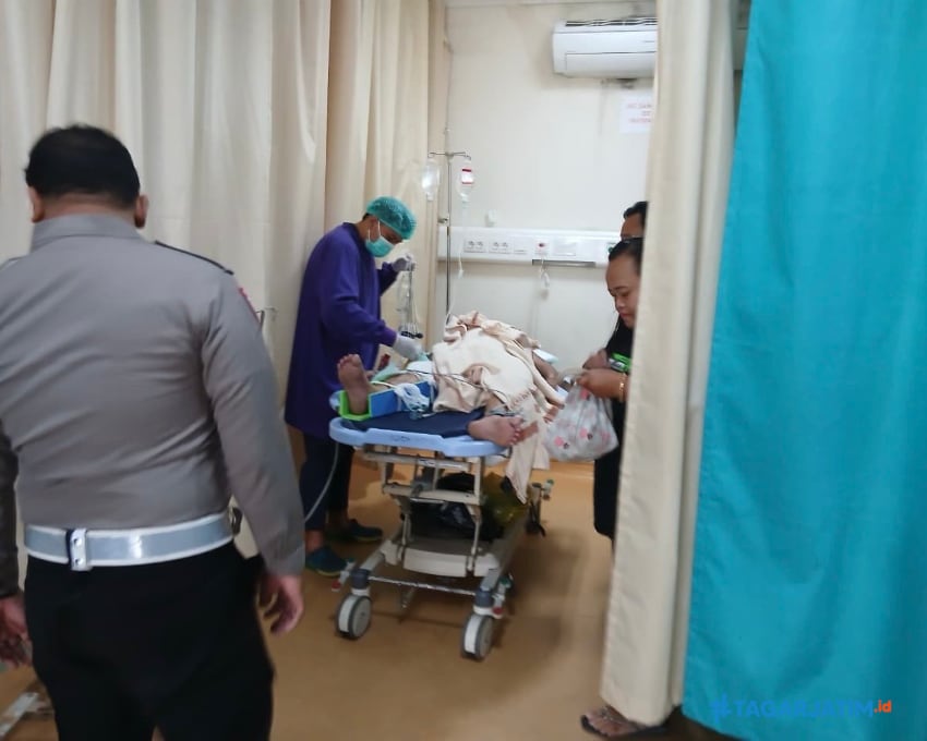 Adu Banteng, Pemotor Terkapar Hantam Truk di Jalur Nasional Blitar Kediri 7 Adu Banteng, Pemotor Terkapar Hantam Truk di Jalur Nasional Blitar Kediri