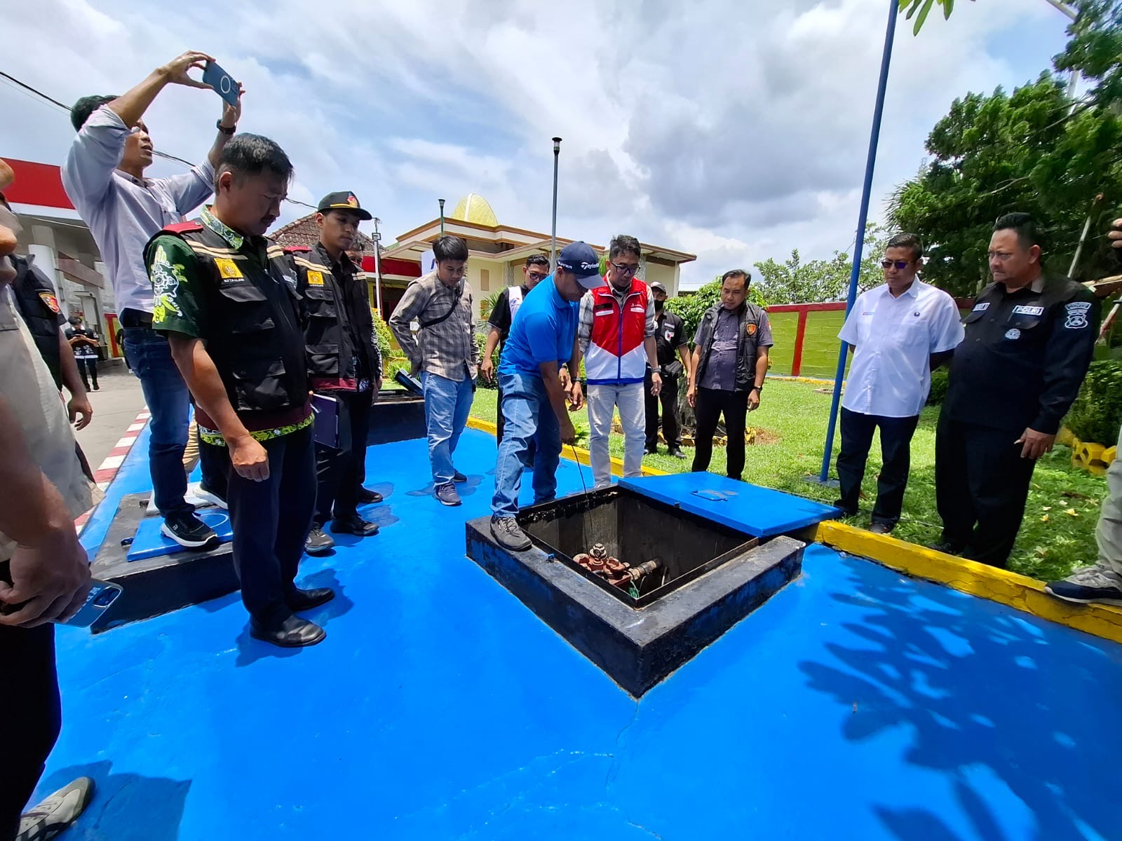 73f4d799 9cca 425d b56b 649b52107272