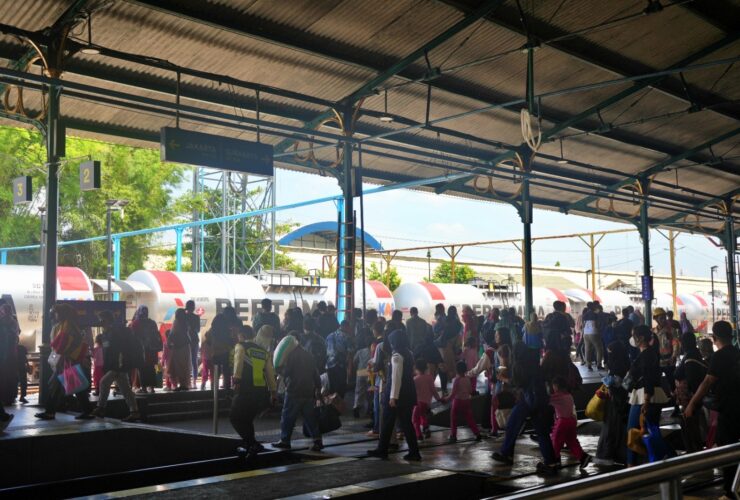 ec06092b a864 4b12 b8cf a6bbec89d5b2