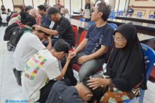 45 Remaja Pelaku Balap Liar, Dihukum Sungkem Kepada Orangtua
